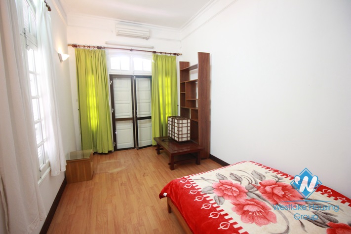 Lakeside house with small yard and nice terrace for rent in Tay Ho